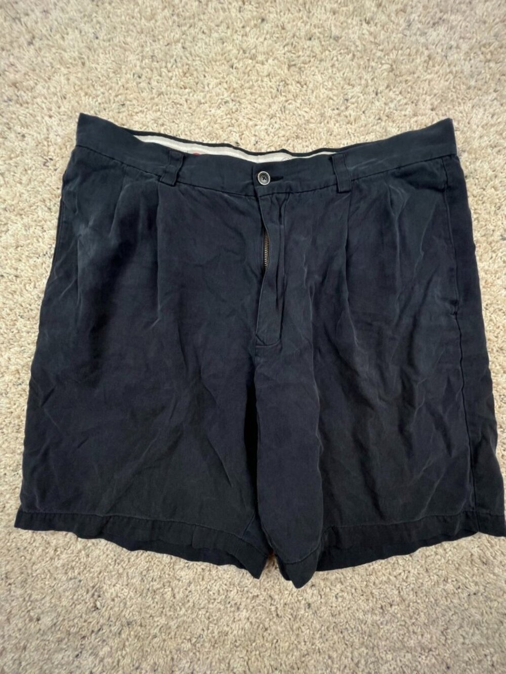 Tommy Bahama Relax Bermuda Shorts Men’s Size 34 All SILK Black With Pockets